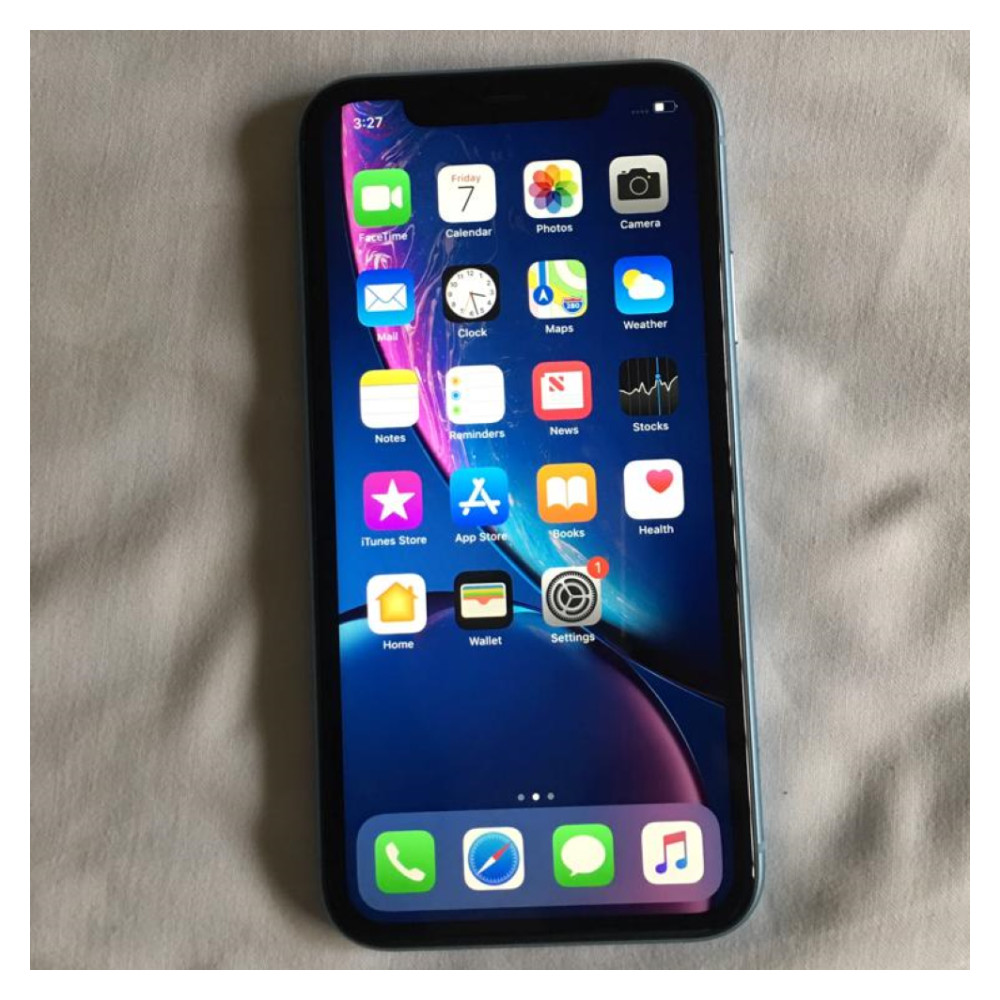 iPhone XR 64GB Unlocked - Mint Condition, Verizon, AT&T, 4G - Free Shipping!