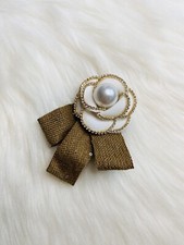 Camellia Flower Brooch Pin Bow Ribbon beige Tan New Handmade