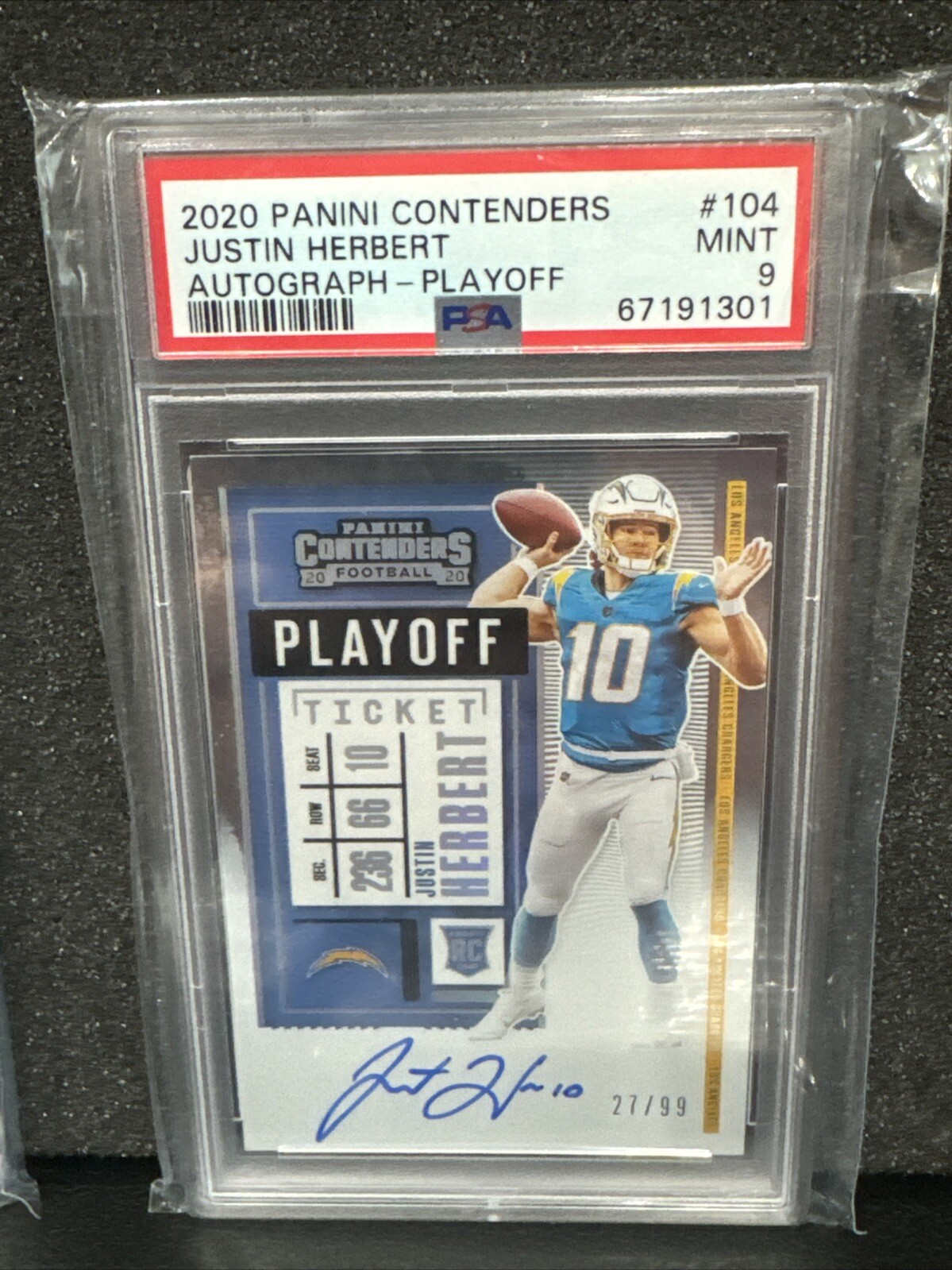 2020 CONTENDERS JUSTIN HERBERT ROOKIE AUTOGRAPH PLAYOFF /99 PSA MINT 9