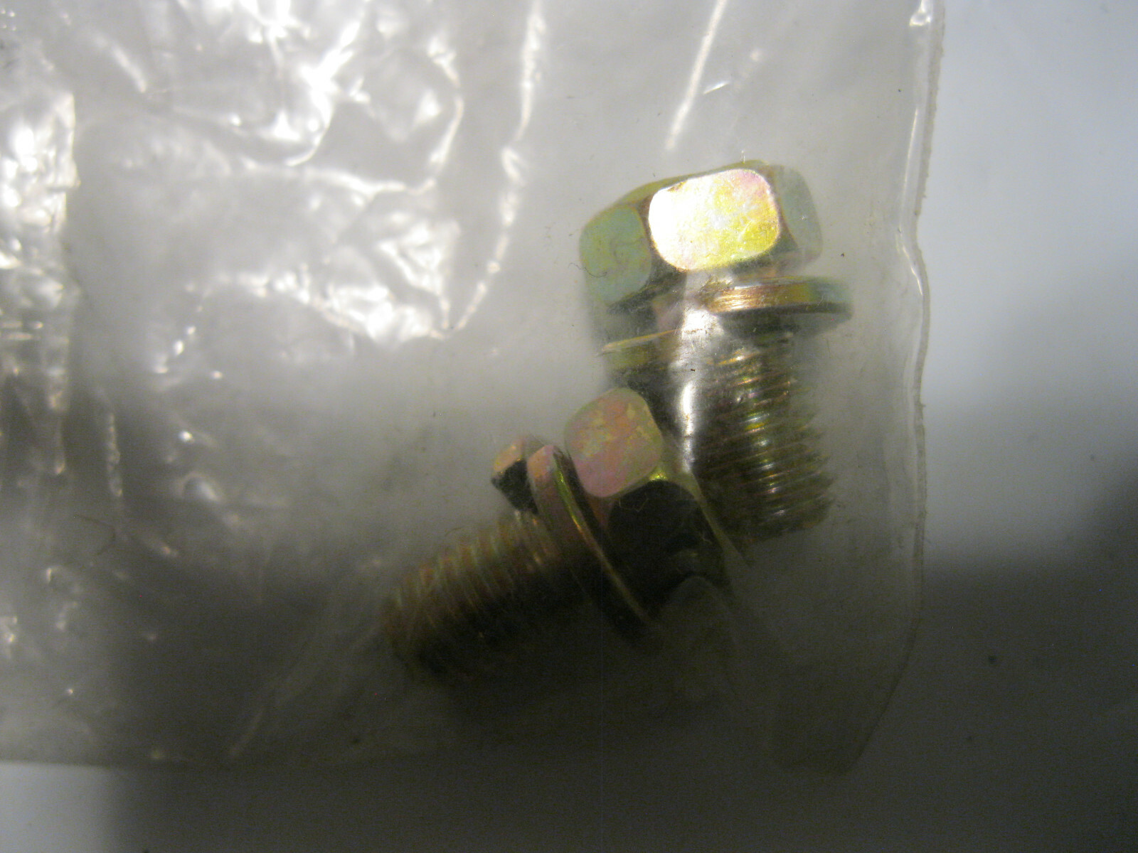 2 Kia K908012814 Bolts (2 pack) | eBay