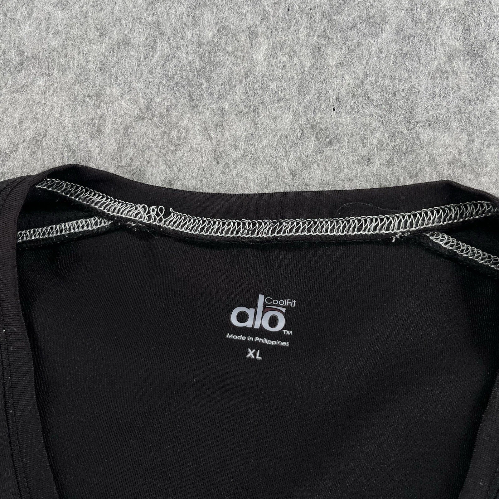 alo-yoga activewear gym coolfit tank-top