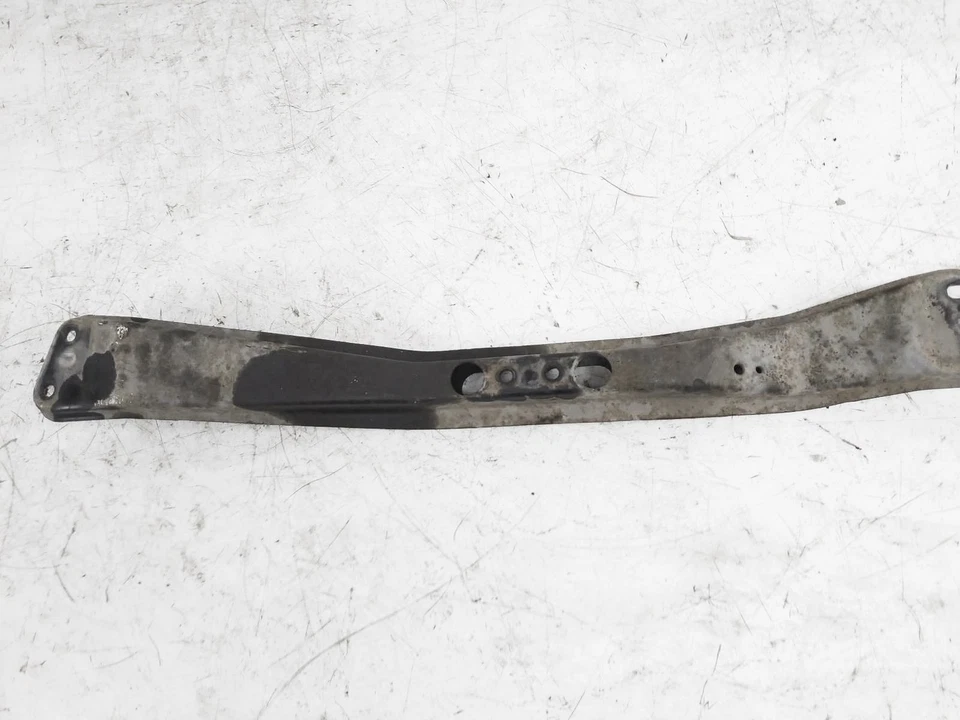 Nissan Frontier 1998-2004 tracción delantera transmisión automática Corssmember 11331-3S501 Foto 4 de 4