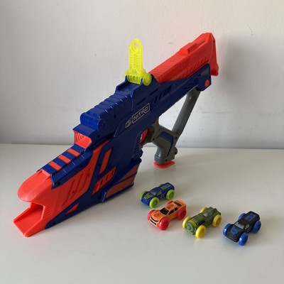 Nerf Gun Nitro Motofury Car Launcher plus 4 offizielle Spielzeugautos
