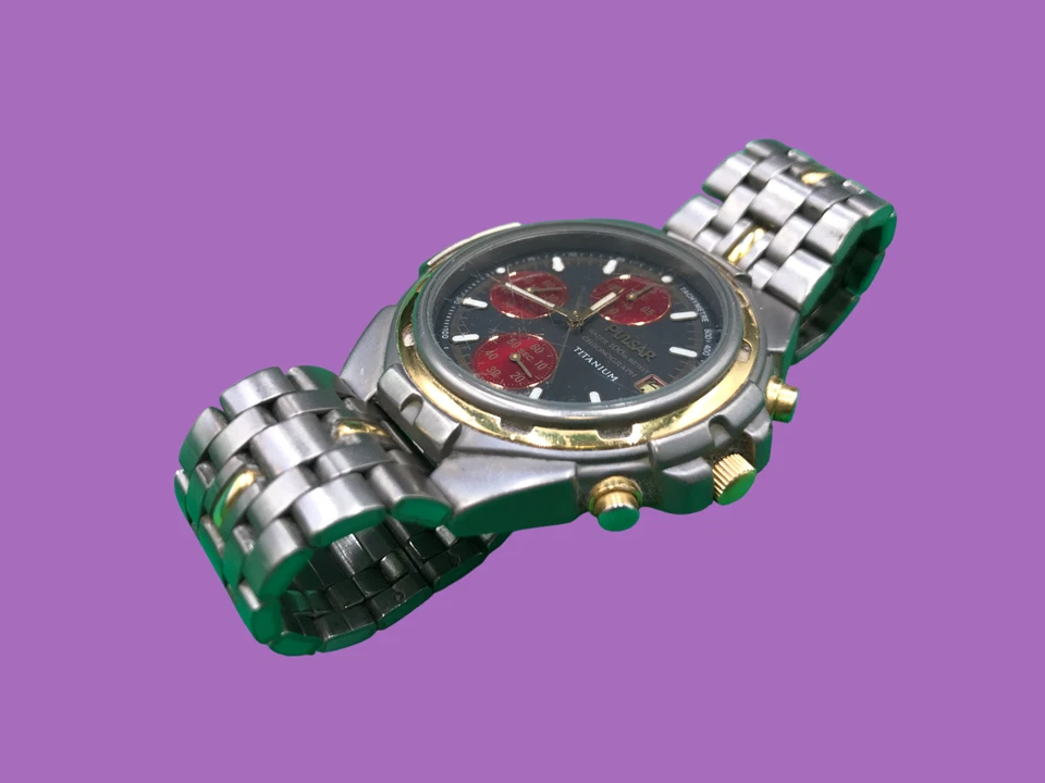 Reloj Pulsera Pulsar V657-8000 (A0) Hombre Cuarzo Cronógrafo, Usado, Cierre Dañado Foto 2 de 4