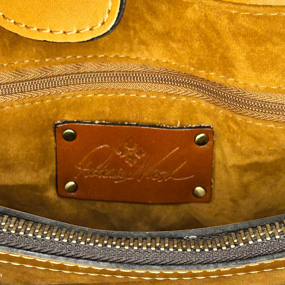 Bolso Bandolera Patricia Nash Darby Cuero Rosa Cítrico Foto 3 de 4