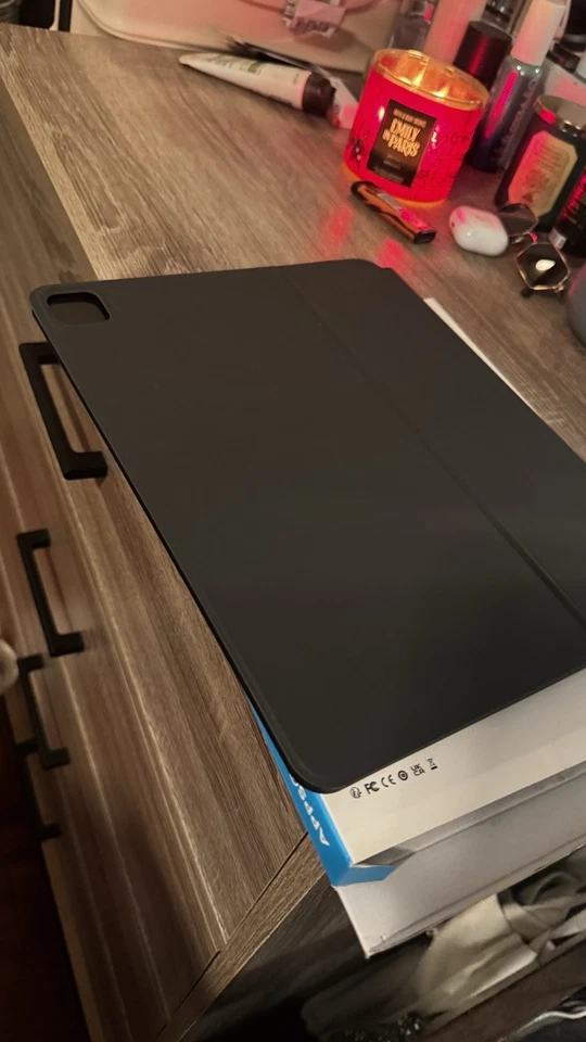 Funda Teclado Magnético APPS2Car con Soporte Flotante, Compatible con iPad Pro... Foto 2 de 4