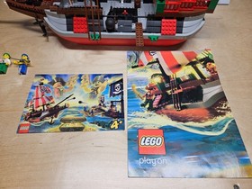 Lego 7075 Captain Redbeard's Pirate Ship Complete.