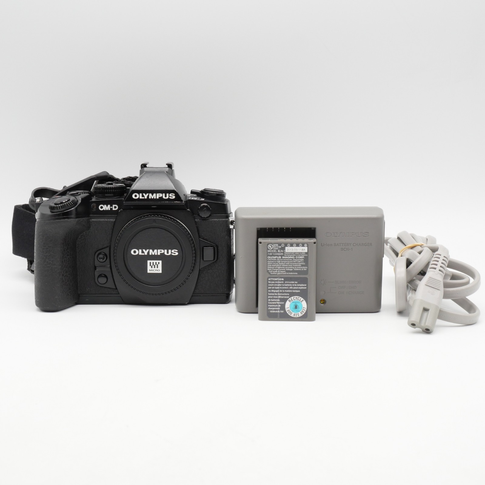 EXC- Olympus OM-D E-M1 Mirrorless Camera (Black) #123