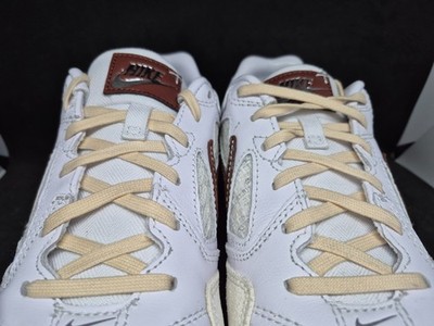 Nike Mens Soccer Gato White/Soft Pearl/Dark Smoke Grey/Dark Pony