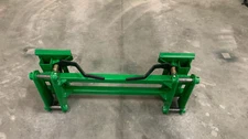 John Deere 145 / 146 / 148 / 158 to Skid Steer Adapter