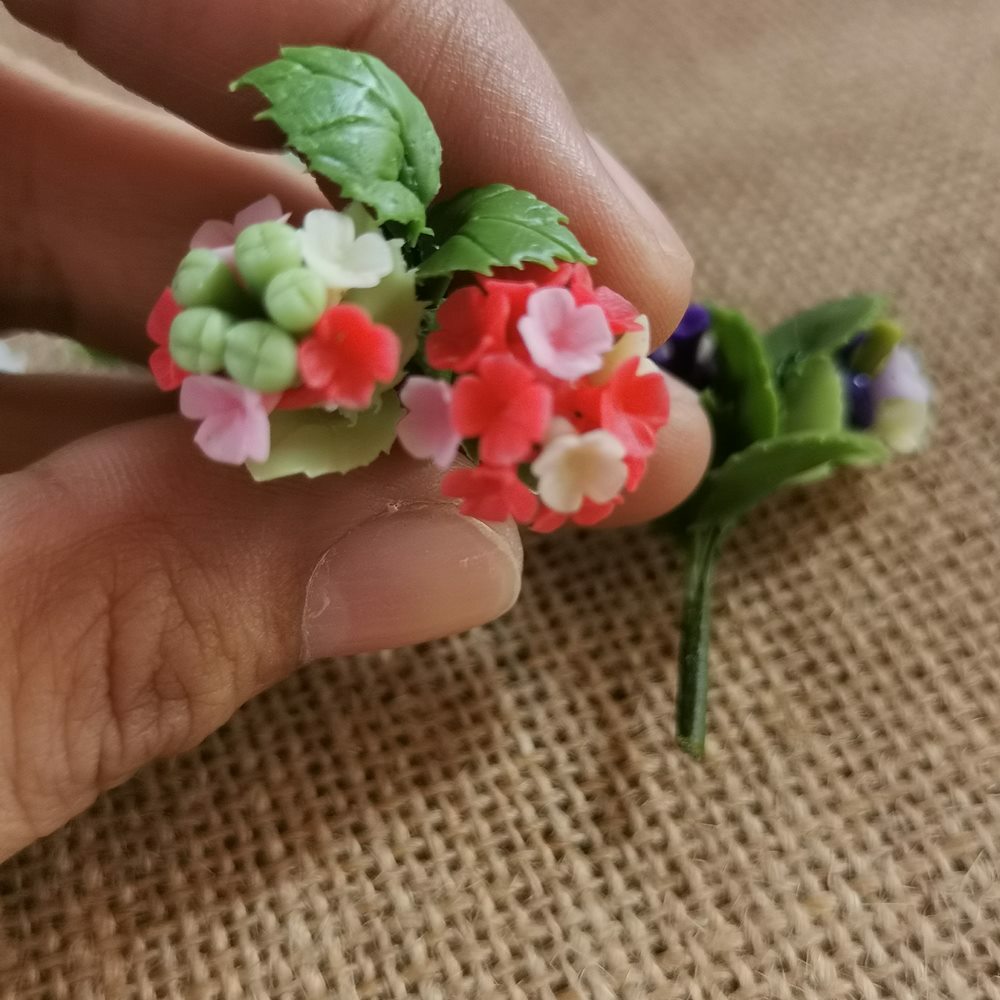 how-to-make-clay-flowers-at-home