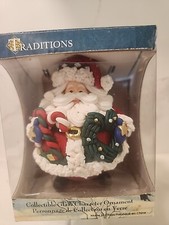 Traditions Collectibles Santa  Christmas Wreath Candy Cane Glass Ornament