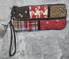 Vera Bradley Patchwork Quilt Wristlet, Wallet, or Clutch Purse Top Zip Close NWT