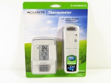 AcuRite Indoor Outdoor Thermometer w/ Clock Wireless, 00782W3, NEW