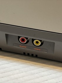 Official Nintendo Entertainment System NES-001 Console Duck Hunt / Mario Tested