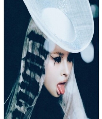 XG - Vol. 1 - Harvey Version - incl. Member Booklet, 2 Logo Stickers, Member Pho