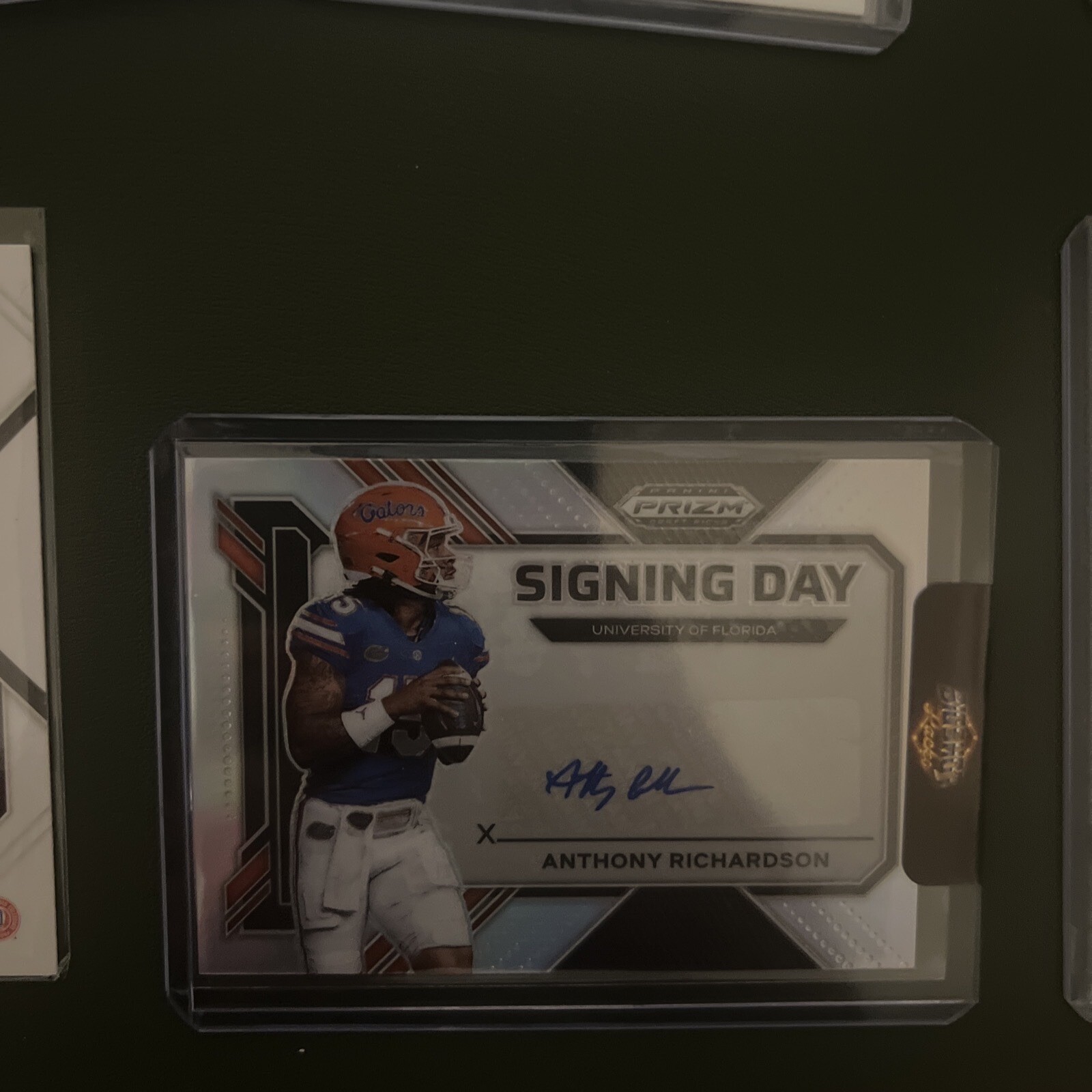 Picture 1 of 2