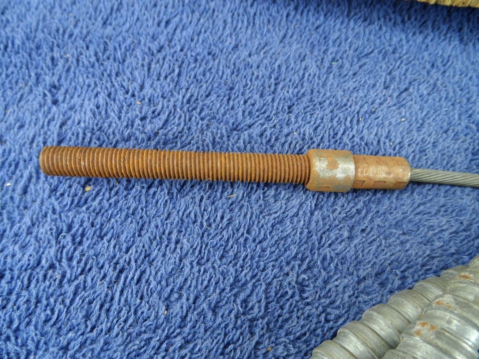 Cabo de freio traseiro 1940 Hudson Super 6 Eight DeLuxe 8 Series parque de emergência 160151 - Imagem 3 de 4