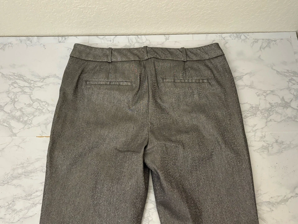 Pantalones de vestir Worthington para mujer 10 grises frente plano calce ajustado pierna recta Z1 Foto 4 de 4