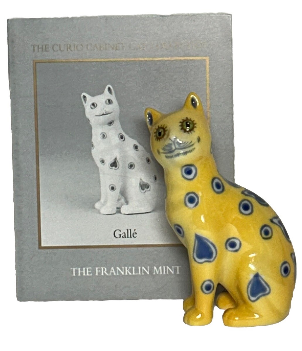 Franklin Mint Curio Cabinet Cats 9体セット The Curio Cabinet Cats Collection - The Franklin Mint