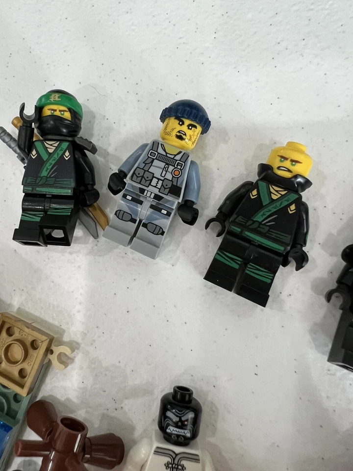 lego ninjago minifigures LOT plus Accessories - Image 4 of 4