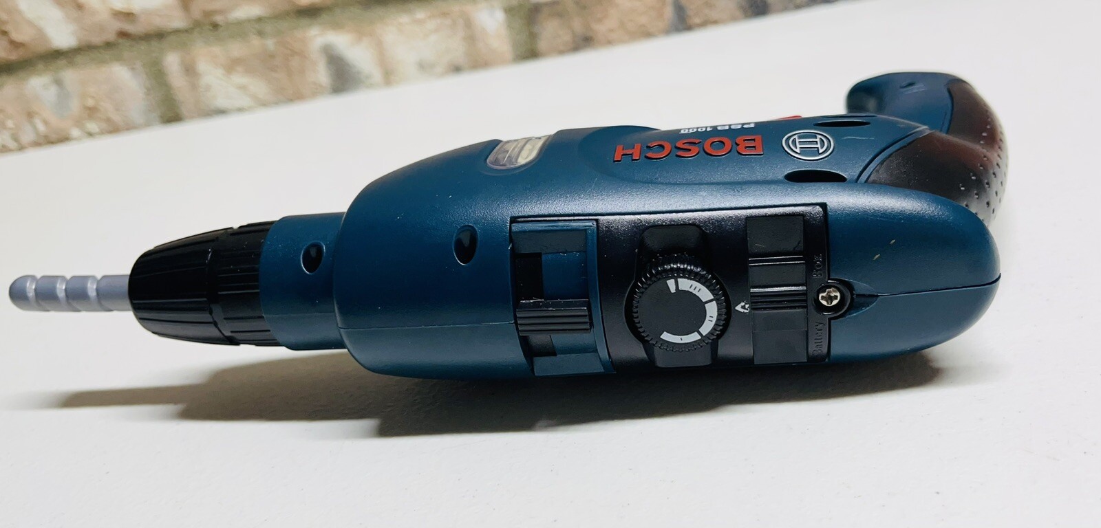 Picture 3 of 10
