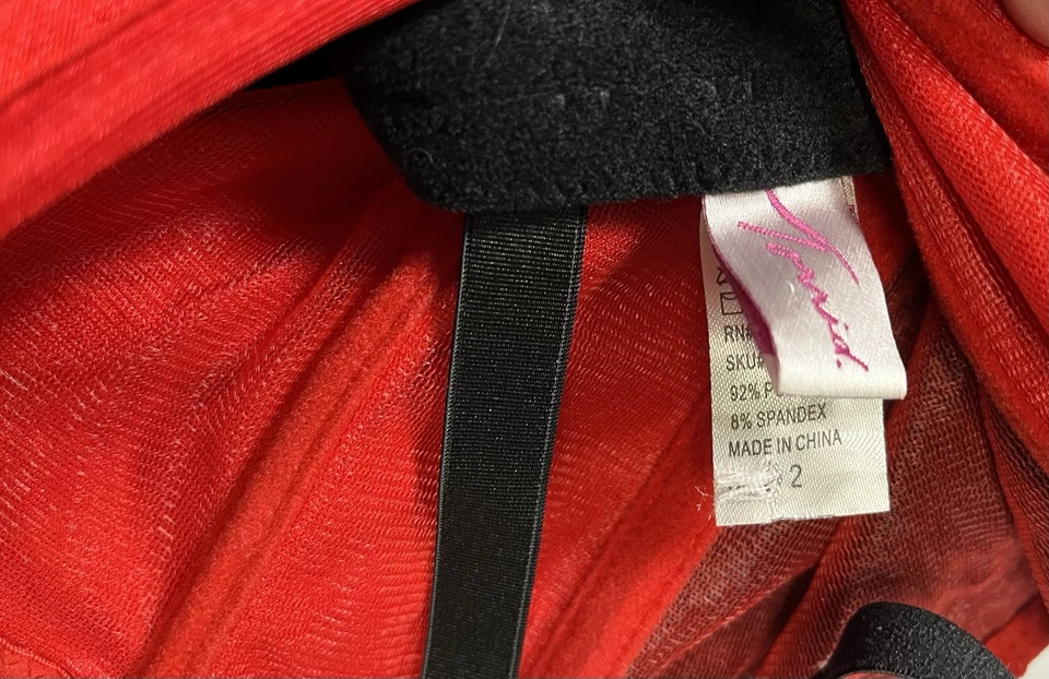 Corsé de encaje Torrid talla 2 negro/rojo Foto 4 de 4