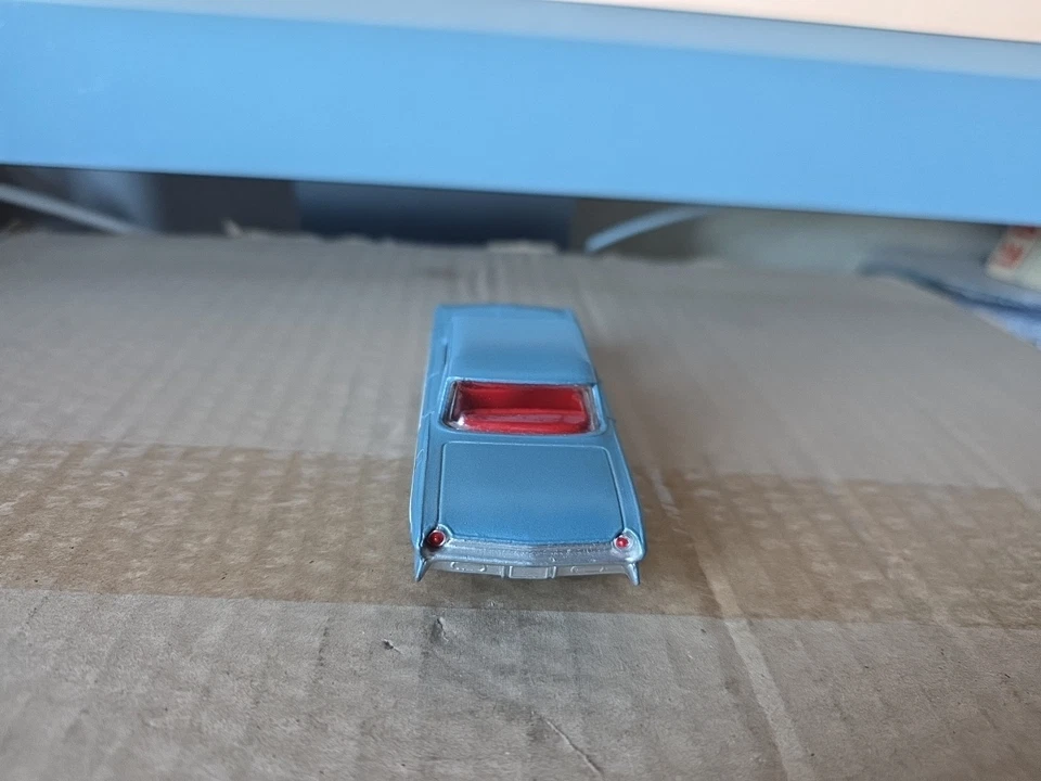 Corgi Toys SB 1/43 - Oldsmobile Super 88 Bleue- TBE - Photo 4/4