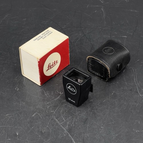 Leica M 28mm View Finder - Black - Case and Box - Leitz Canada Ontario