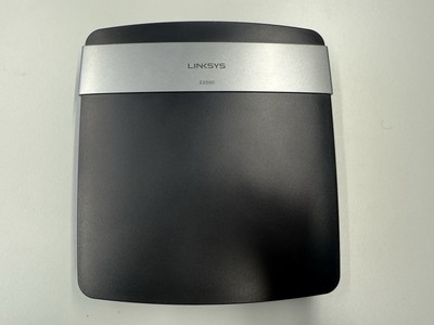 Linksys E 2500 Router N 600 Dualband WLAN Router - 2,4 GHz + 5 GHz 300 MBps
