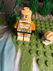 Lego Star Wars Clone Trooper 212th Attack Battalion Minifigure 75036
