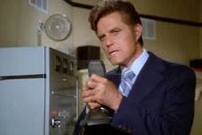 Jack Lord as Steve McGarrett in TV Show Hawaii Five-o Picture Photo Print 8"x10"
