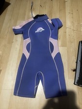 XUKER Kids Wetsuit for Boys Girls Toddlers 3mm Shorty Wet Suit Neoprene Back 8