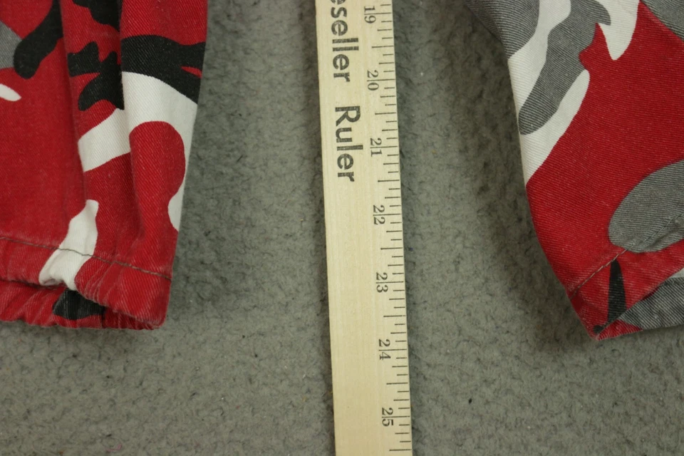 Regal Wear Cargo Shorts Mens Size 42 Camouflage Red Y2K - Image 3 of 4