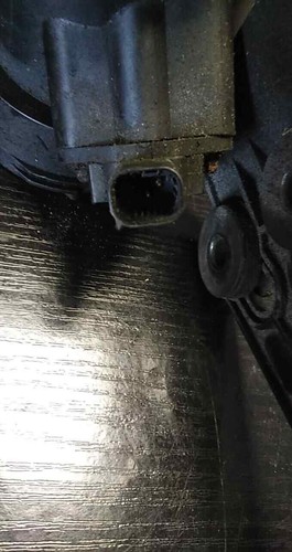 MERCEDES CLK W209 270 CDI LUFTMASSENMESSER A 2035200095