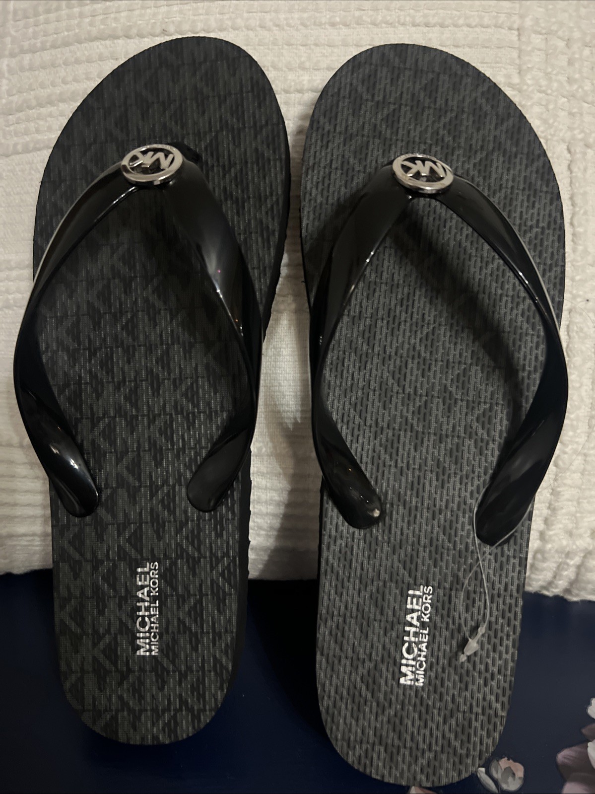 Michael Kors Bedford Glam Black Platform MK Logo Flip Flop - Women's Size 9