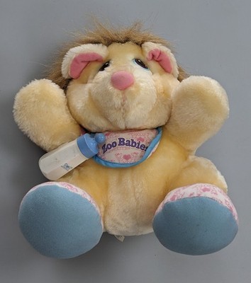 Vintage Tonka Zoo Babies Baby Lion Stuffed Animal W/Bib and bottle Plush