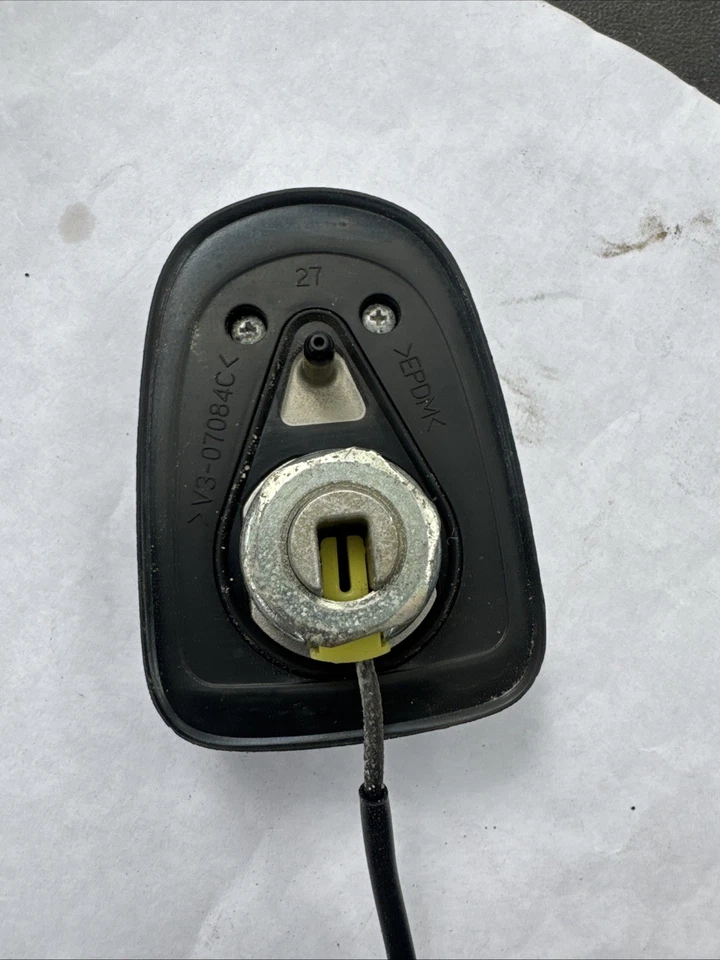 Conjunto de antena de radio satelital Toyota Tacoma 2008-2011 negra 209 OEM Foto 2 de 4