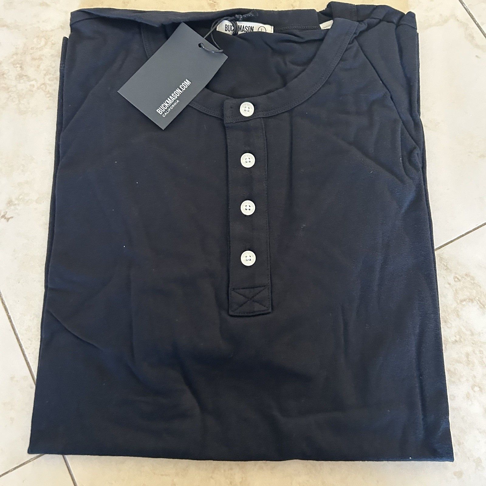 NEW Buck Mason Henley  Mens Black Pima Short Sleeve Curved Hem T Shirt Size L