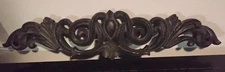 Resin Fleur de Lis Topper Pediment Art Piece