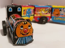 Vintage Retro Tin Train  Animal Express 2cars, Caboose and Engine  Japan  (READ)