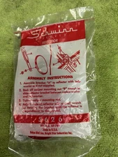 VINTAGE NOS GULCO 2 1/4 RED REFLECTOR # 5626 IN ORIGINAL PACKAGE 