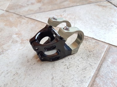 RENTHAL Apex 1-1/8'' stem, 31mm, 31.8mm, Gold/Black, VGC