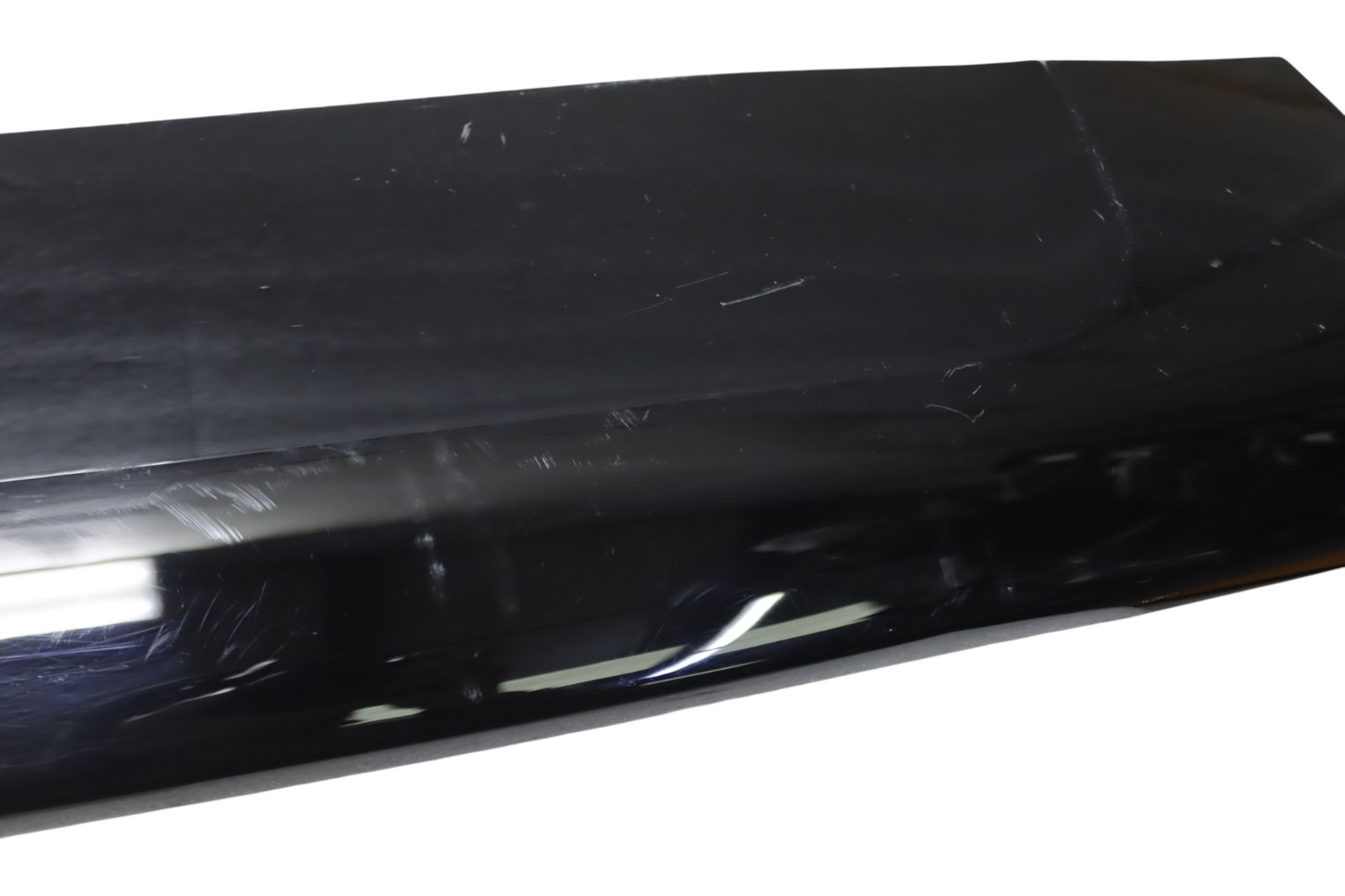 Rolls-Royce Cullinan RR31 Rear Bumper Lower Molding Panel  2019 - 2023 OEM
