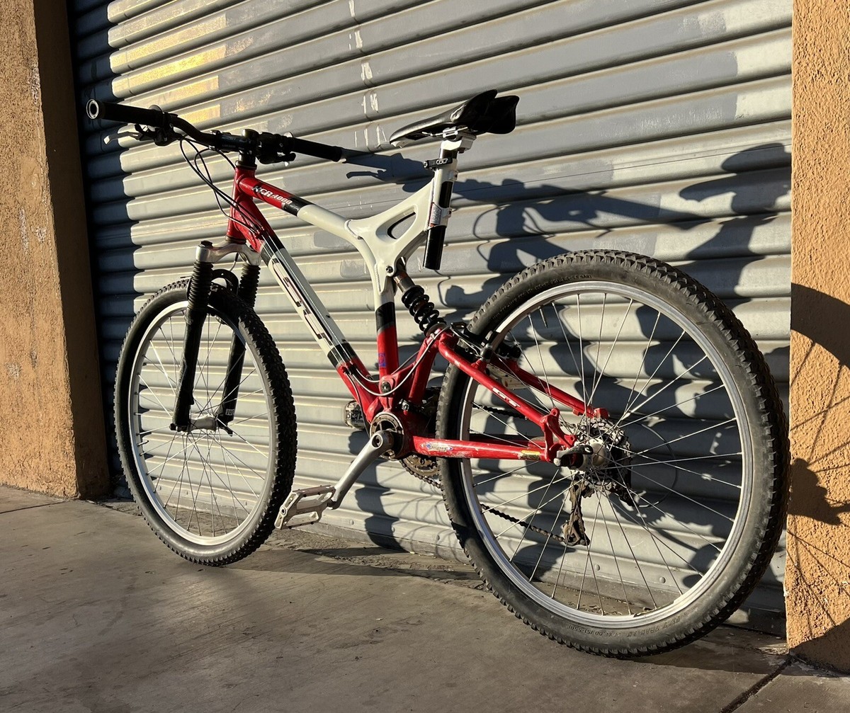 GT XCR4000 Full Suspension MTB Bike | eBay