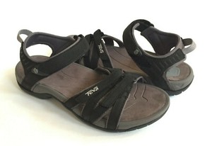 teva tirra leather sandals uk