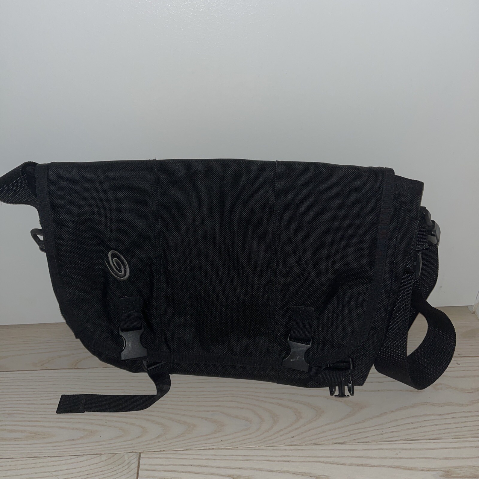 Men's Timbuk2 Messenger Laptop Bag 17" Black Used Gem