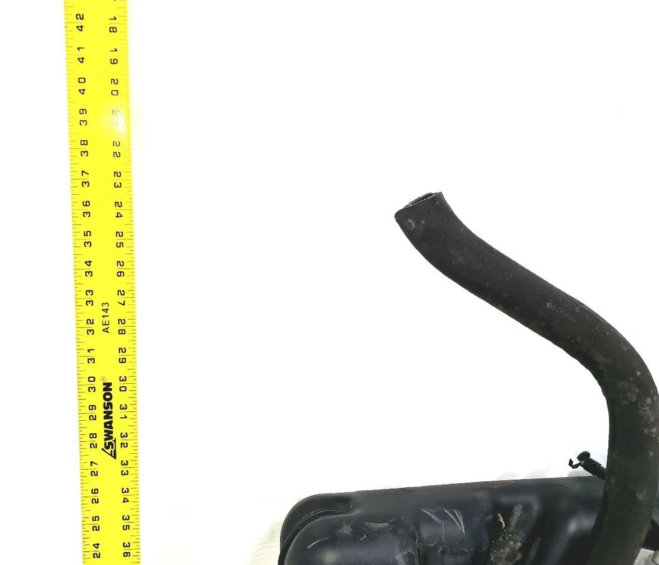 Chevrolet Suburban 2500 2000 2001 2002 OEM tanque de combustible trasero con bomba 8,1 L 4x4 Foto 2 de 4