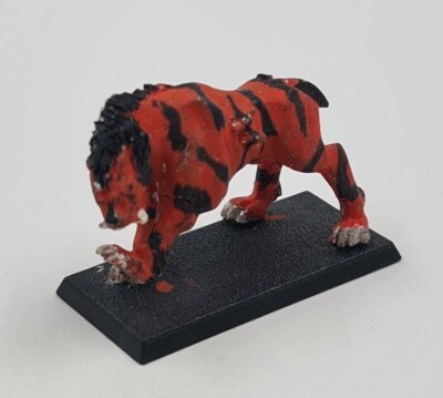 Saber-toothed tiger Ogre Hunter Ogre Kingdoms  Warhammer Fantasy metal classic