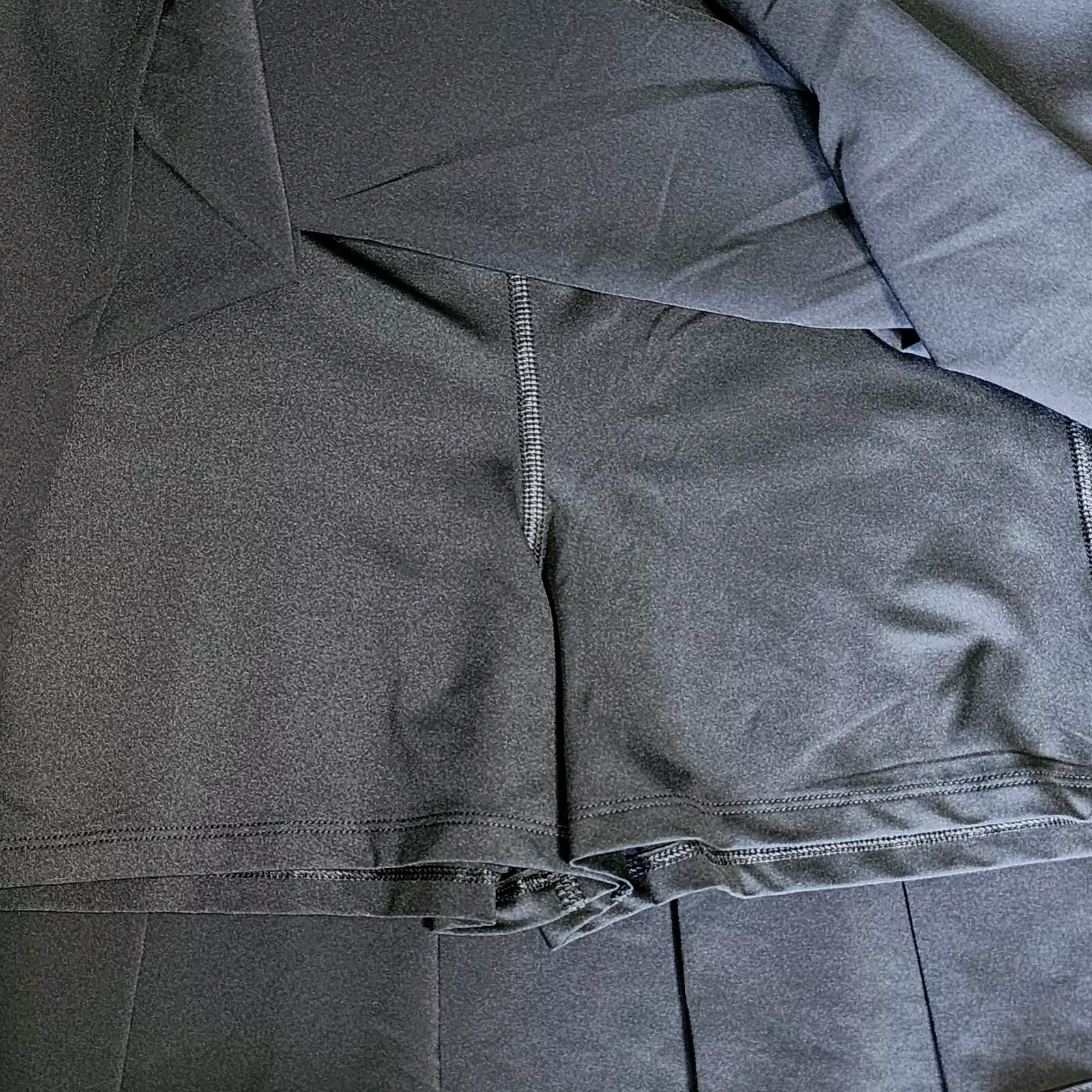 AMAZON ESSENTIALS Solid All Black Pull On Pleated… - image 2